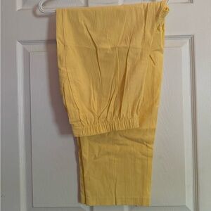Pretty yellow cotton pants